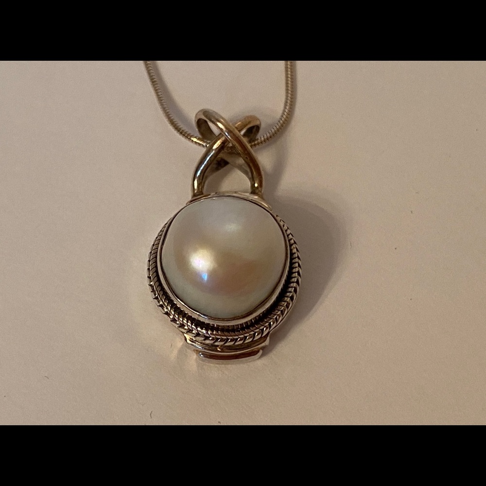 SARDA PENDANT WHITE MABE BLISTER PEARL STERLING SILVER 925 CHAIN ITALY 16”